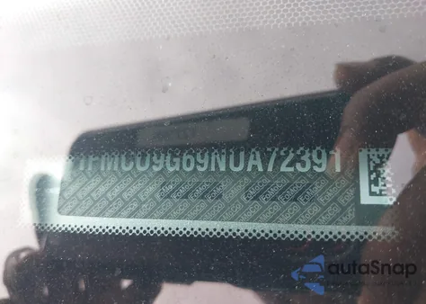 2022 Ford Escape Se z USA, uszkodzony, nr VIN 1FMCU9G69NUA72391